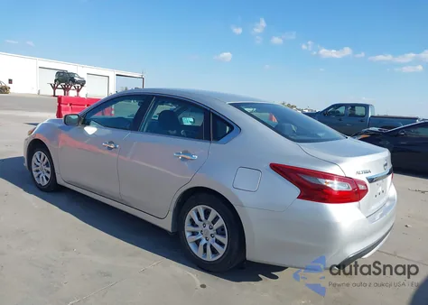 2018 Nissan Altima 2.5 S z USA, uszkodzony, nr VIN 1N4AL3AP6JC118763